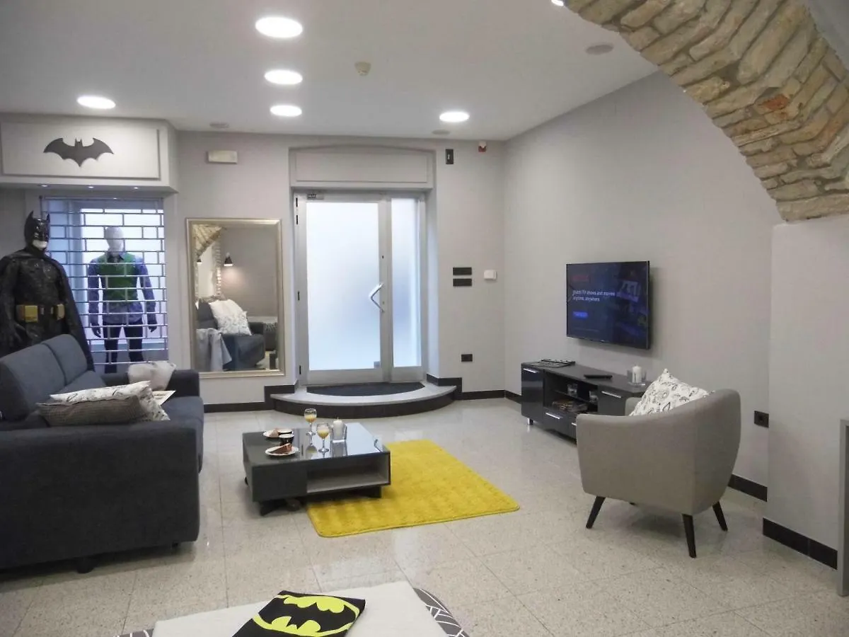 Batcave Apartment Pula