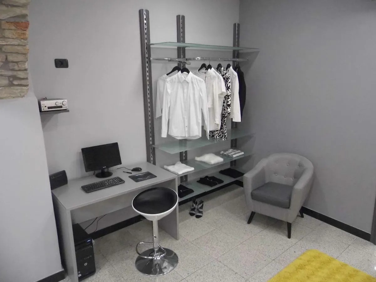 Batcave Apartment Pula